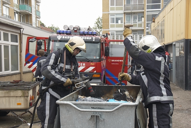 2011/118/GB 20110529a 011 Buitenbrand Sloterweg.jpg